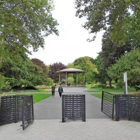 Raphaelle #3 Centre Avec Parking Апартаменты *