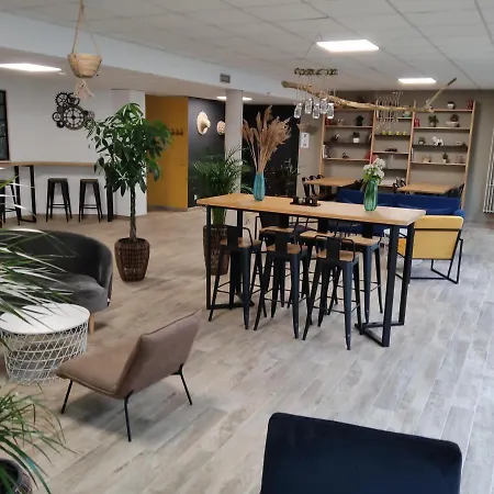Raphaelle #3 Centre Avec Parking شقة
